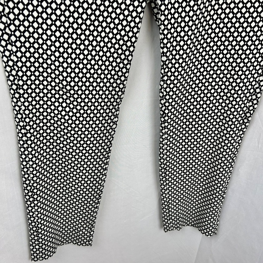 Banana Republic Factory Pants, Size 8, Sloan Crop Style, Diamond, Black White‎ - Picture 4 of 9